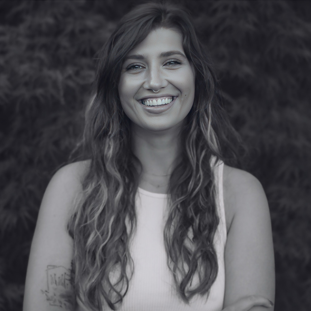 Jeaneatte Morelan (They / She)