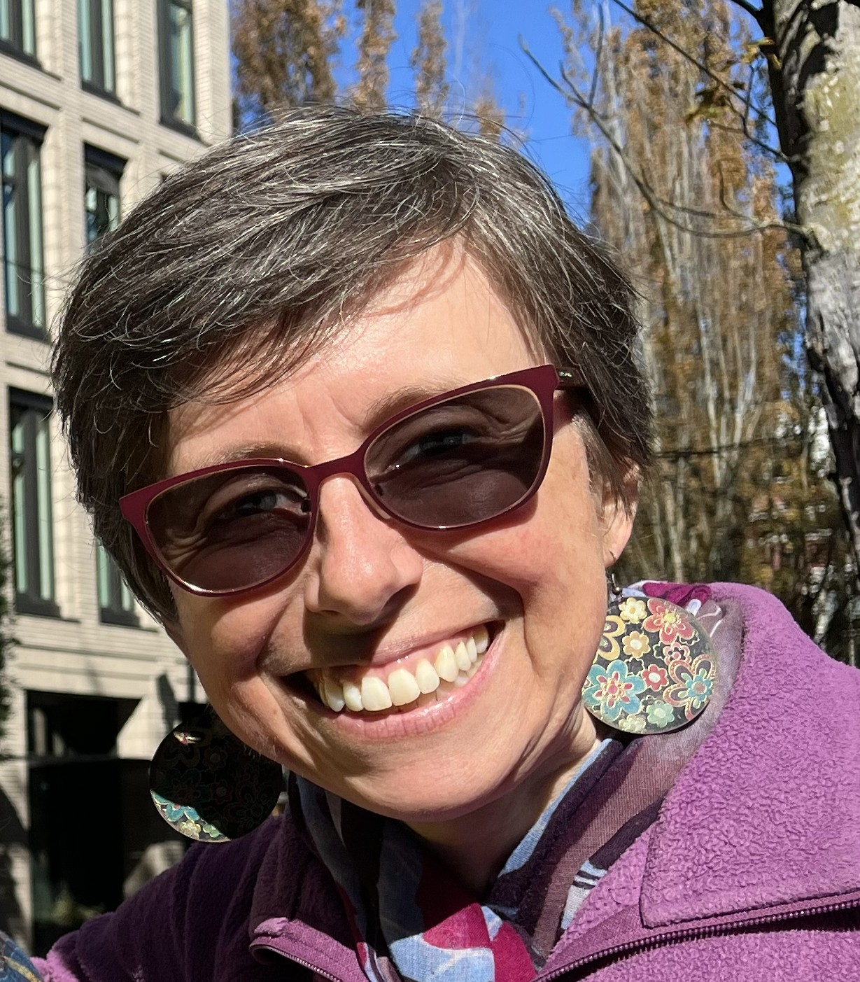 Beth Poteet, MSW (She / Her)